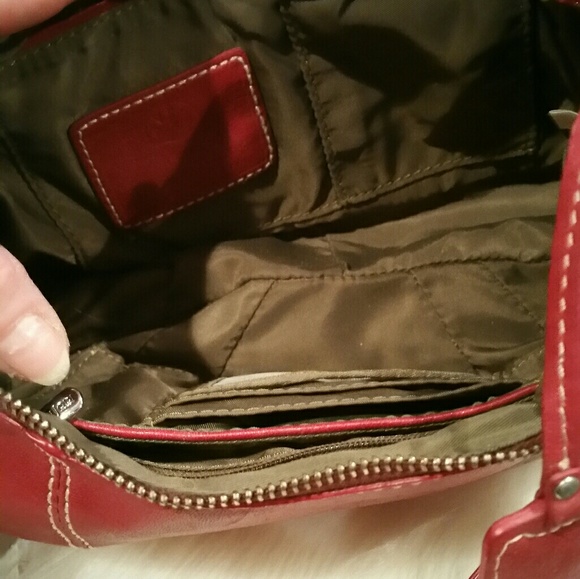 Red leather shoulder bag by NikiJodi - Picture 2 of 6